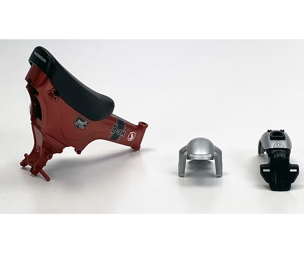 Tamiya 1_12 Honda Dax 125 Limited Edition Plastik Motorrad Modellbausatz - RC-Zubehoer