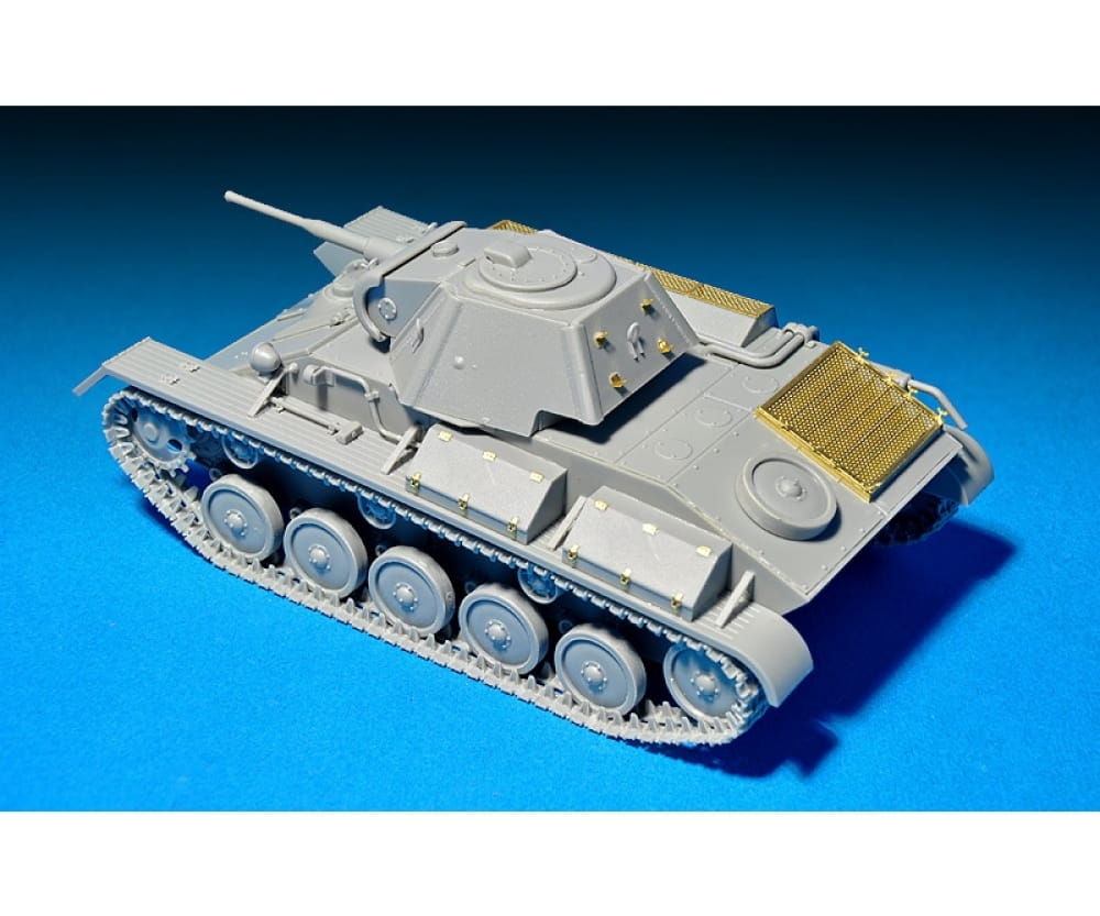 MiniArt 1:35 Soviet T-70M Leicht Panzer Plastik Modellbausatz