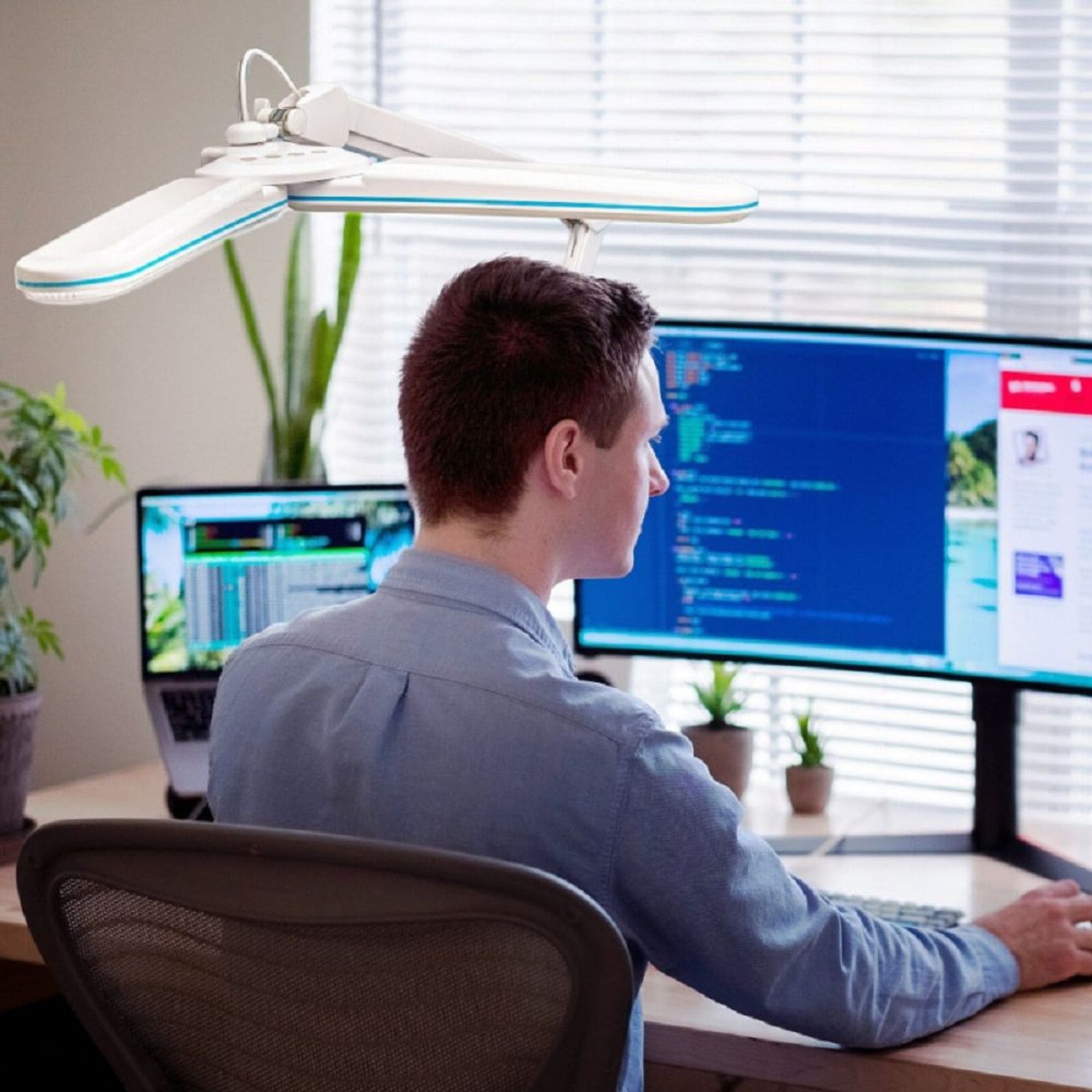 LED Arbeitsplatzleuchte Double-Head dimmbar - Modellzubehoer