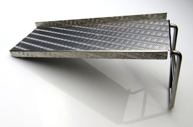 Lesu 1_14 Rahmenlaufsteg mit Leiter aus Edelstahl - RC-Zubehoer