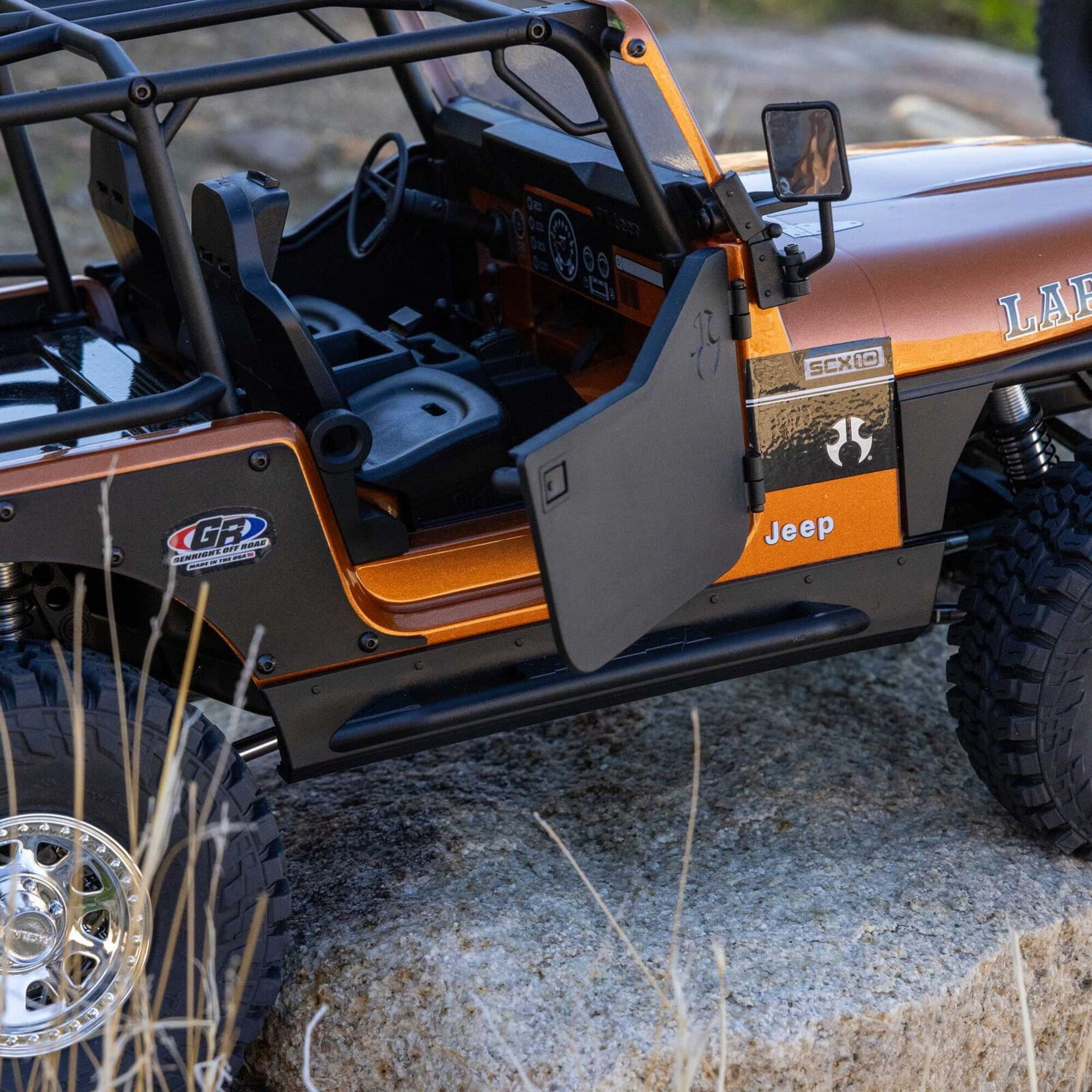 Axial SCX10 III Jeep CJ-7 Rock Crawler RTR kupfer