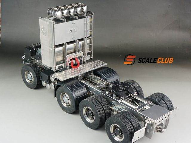 ScaleClub 1:14 Schwerlastturm V8 Scania Edelstahl mit Türen unlackiert