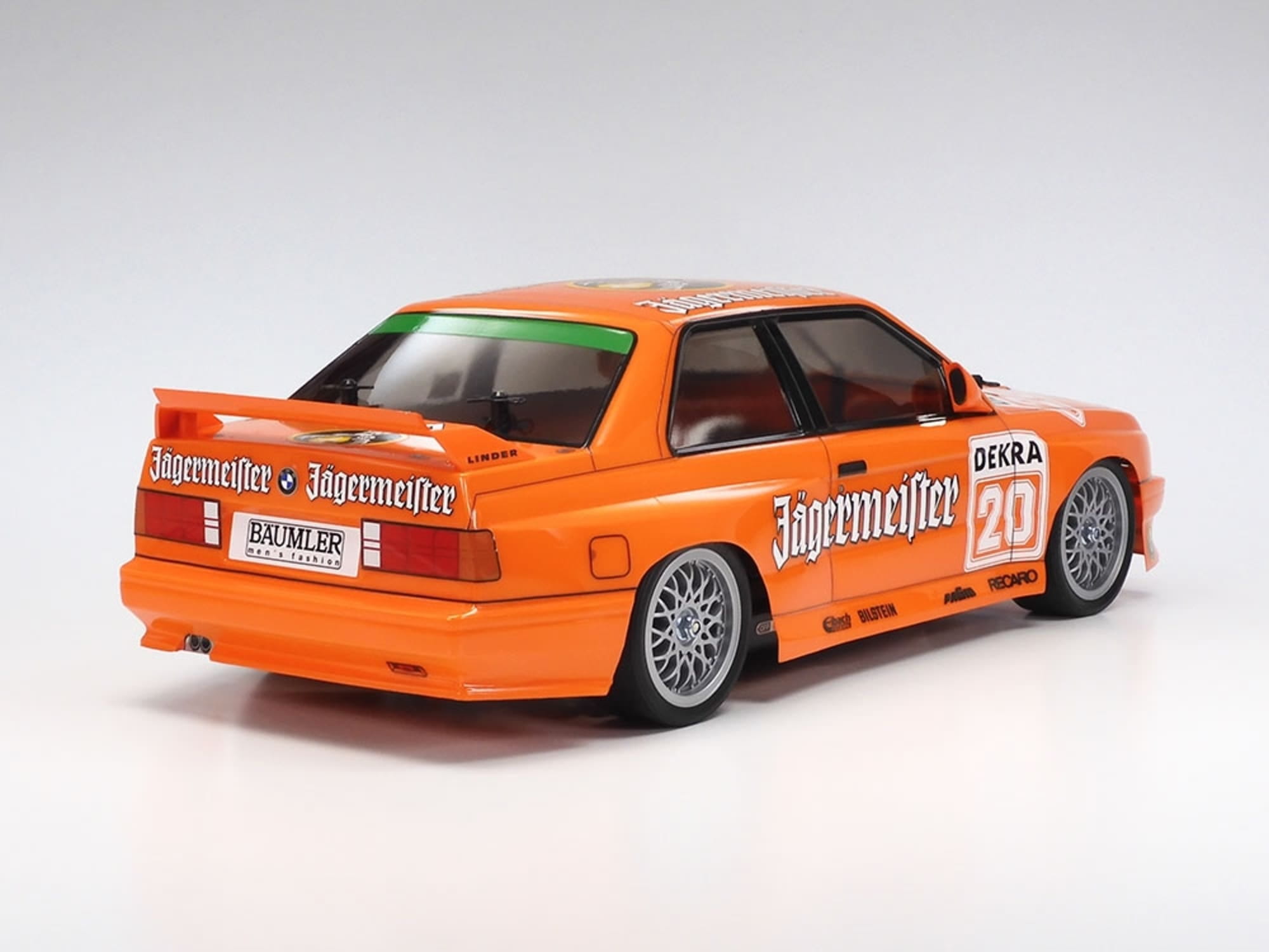 Tamiya BMW M3 E30 Jaegermeister Karosserie 1_10 unlackiert mit Spoiler