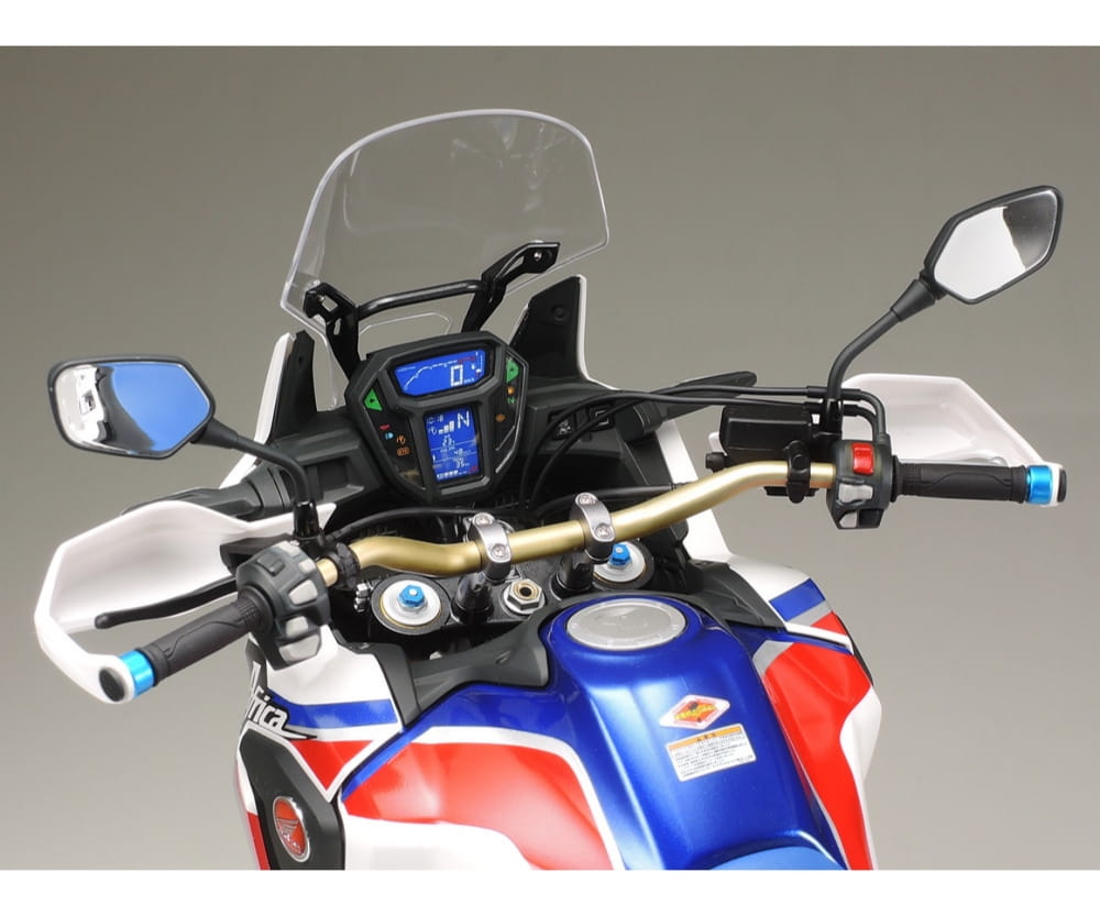 Tamiya 1:6 HONDA CRF 1000L Africa Twin Enduro Tamiya 1:6 HONDA CRF 1000L Africa Twin Enduro
