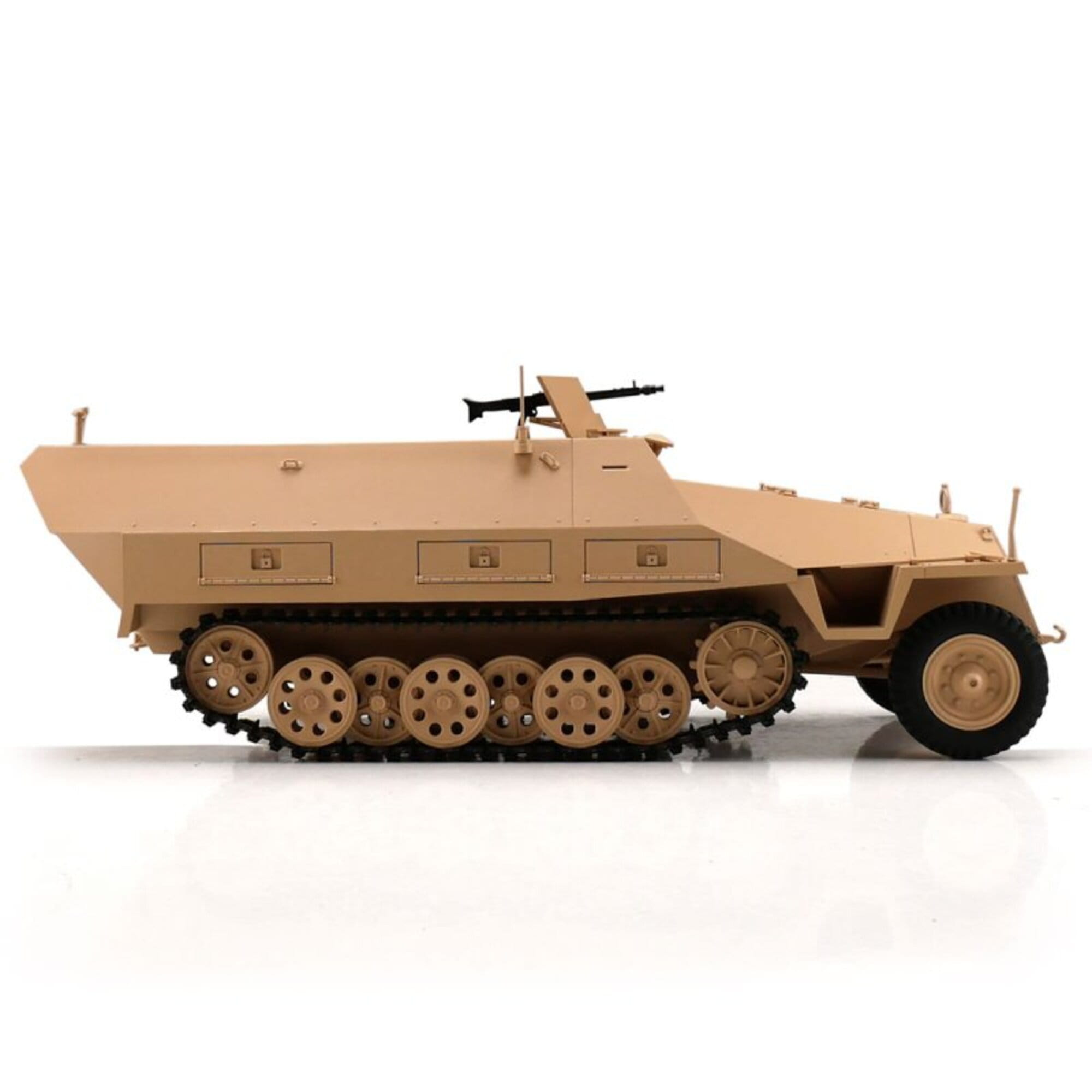 Torro 1_16 RC Modell Sd_ Kfz_ 251_1 Ausf. D in sandfarbe mit funktionalen Details