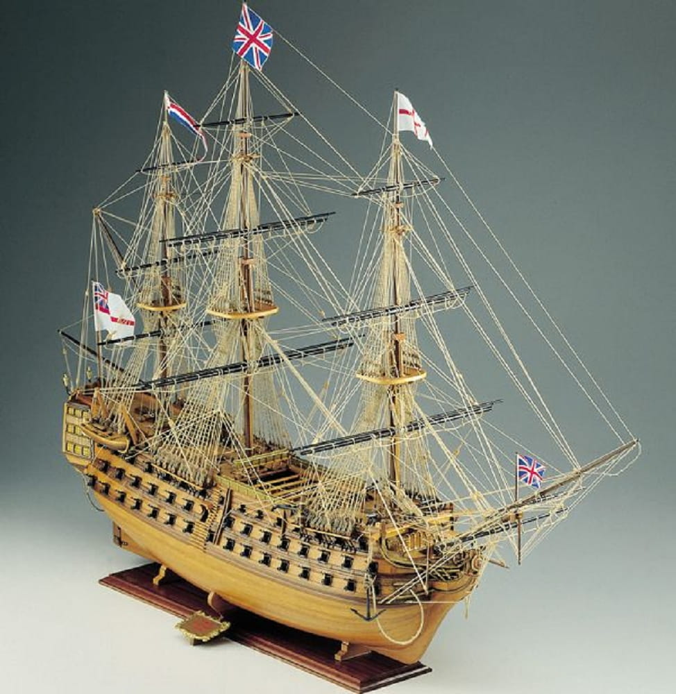 HMS Victory Modell im Massstab 1_98 - Detailgetreuer Schiffsbausatz