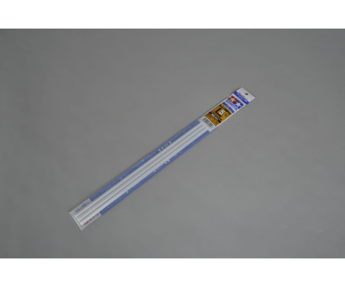 Tamiya L-Profil 5x5mm (5) 400mm weiß Kst. Tamiya L-Profil 5x5mm (5) 400mm weiß Kst.