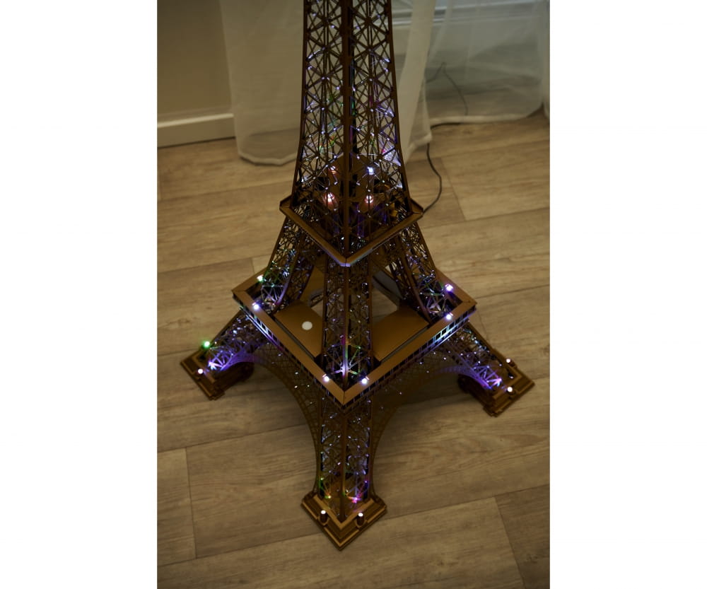IXO Eiffelturm 1_270 Premium Modellbausatz mit Beleuchtung und Aufzuegen_