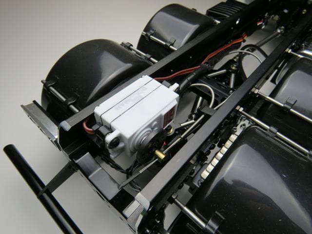 Lesu Servohalter fuer Differenzialsperre Alu schwarz - RC-Zubehoer