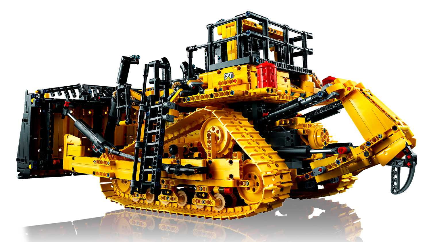 LEGO Technic Cat® D11T Bulldozer Control
