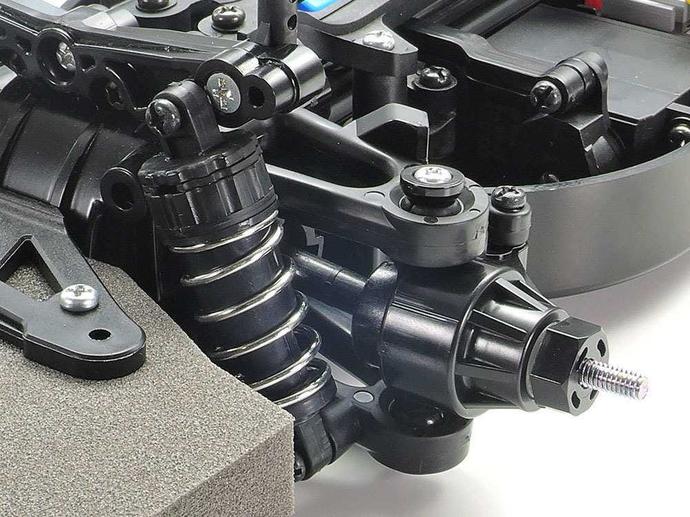 Tamiya 1:10 RC TT-01E Chassis Bausatz ohne Elektronik, Karosserie