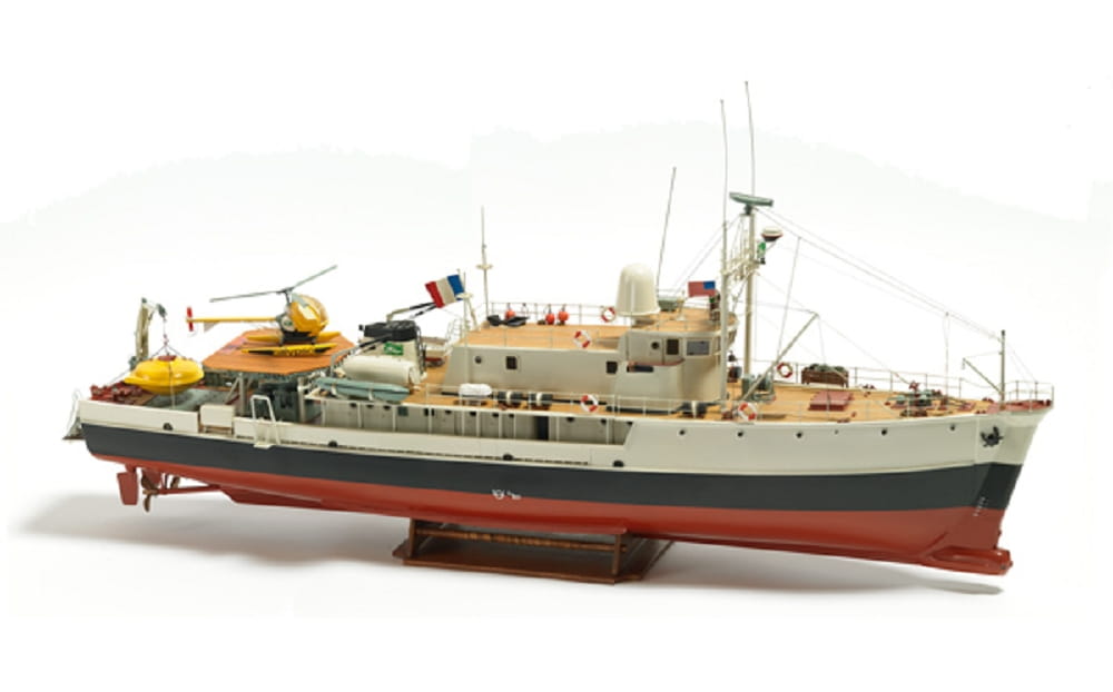 Billing Boats RC Schiff Calypso 1:45 Ozeanforschungsschiffes Baukasten