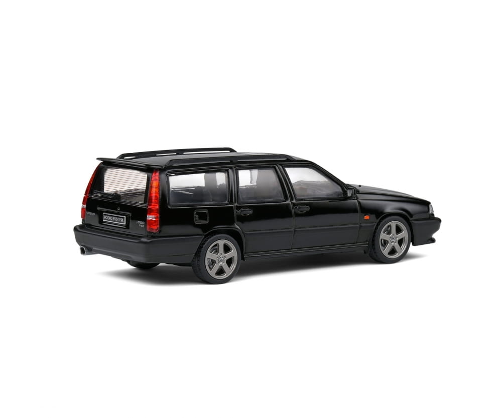 Solido 1_43 Volvo T5-R schwarz Modellauto - RC-Zubehoer
