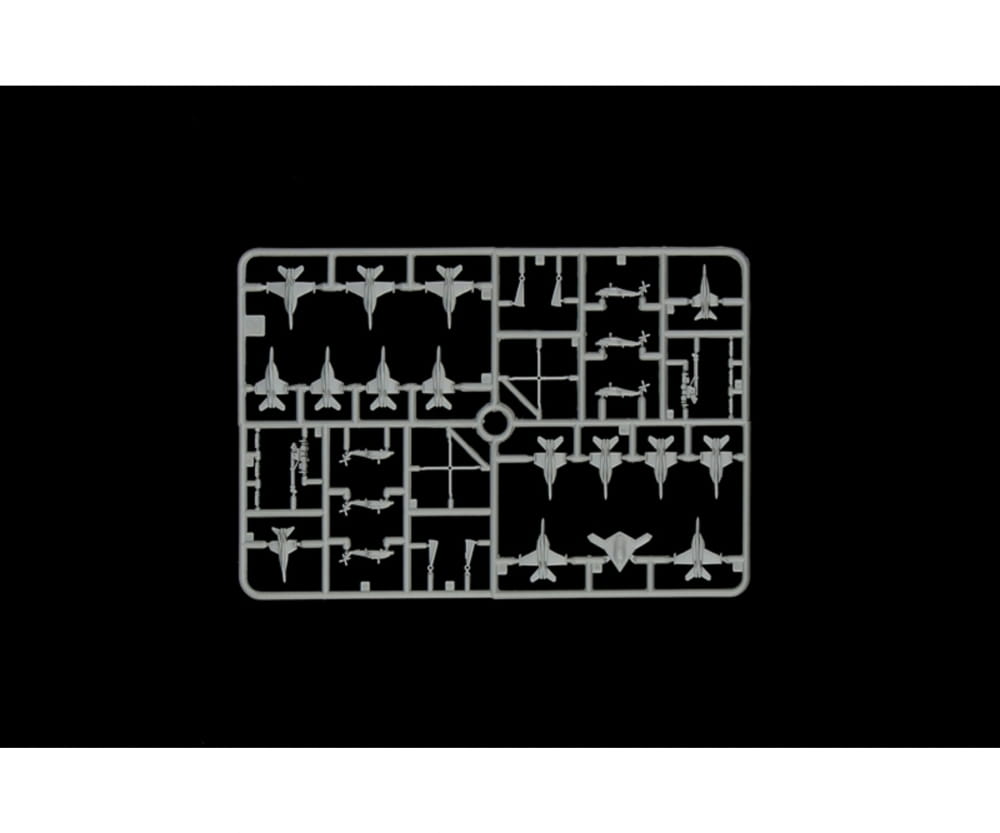 Italeri 1:720 U.S.S. George H.W. Bush CVN77