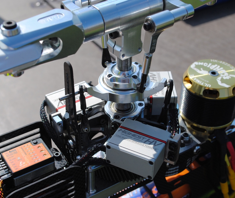 Robitronic Heli HV Servo Dig_MG_BB_Metall_Std. 0_09 sec_18_4kg 72_6g - RC-Zubehoer