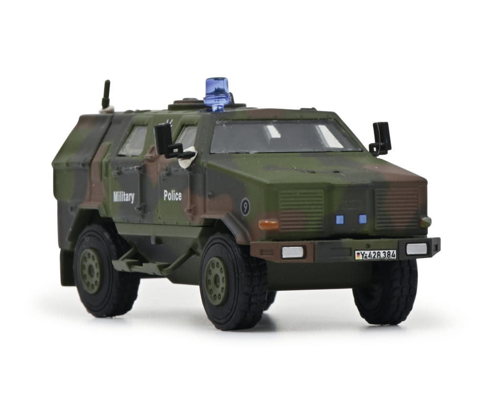 Schuco Dingo I Military Police 1:87