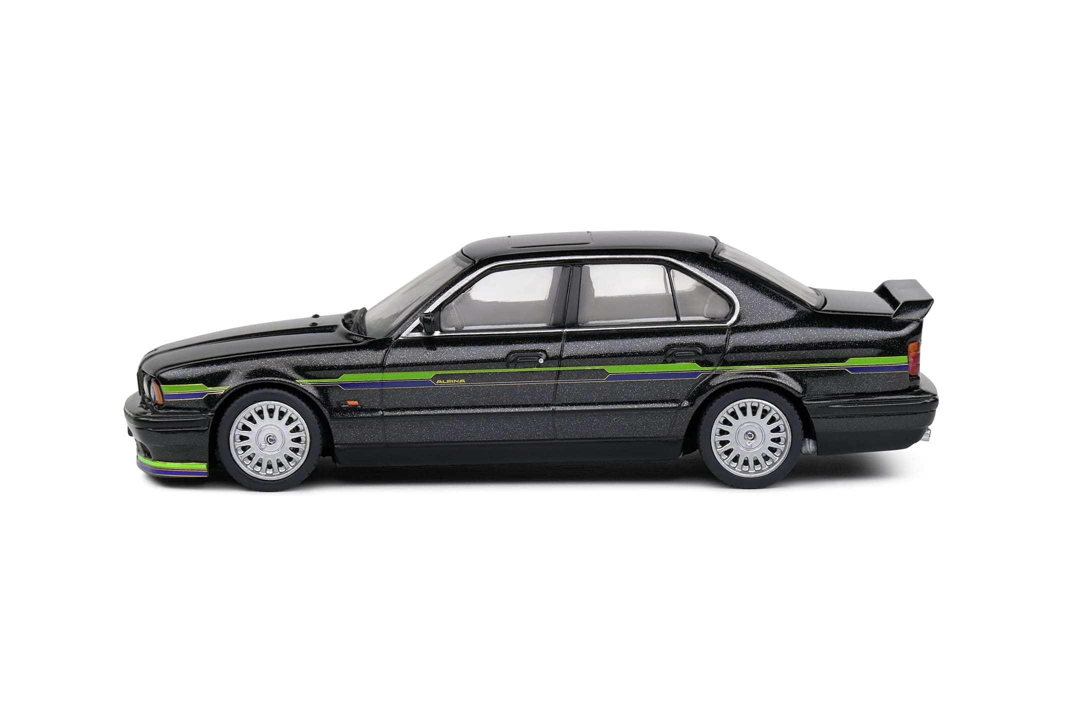 Solido 1_43 Alpina B10 BiTurbo 1994 Modellauto schwarz mit gruenen Streifen - Detailgetreu