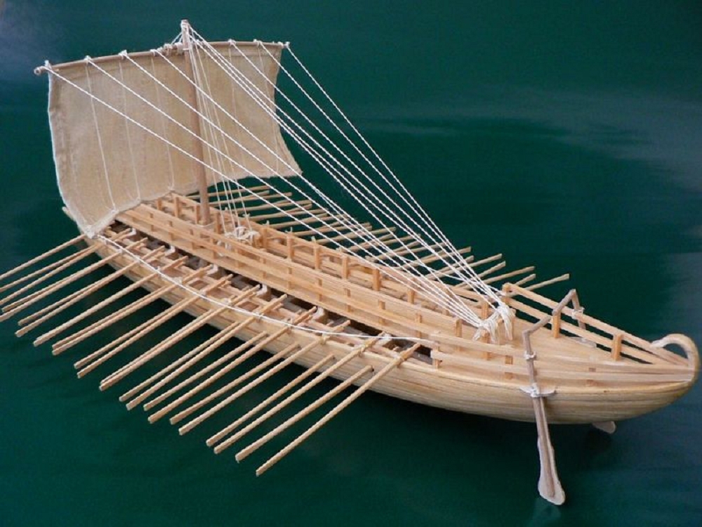 Griechische Bireme 1_72 Modellbausatz aus Holz mit Laser-Cut-Teilen
