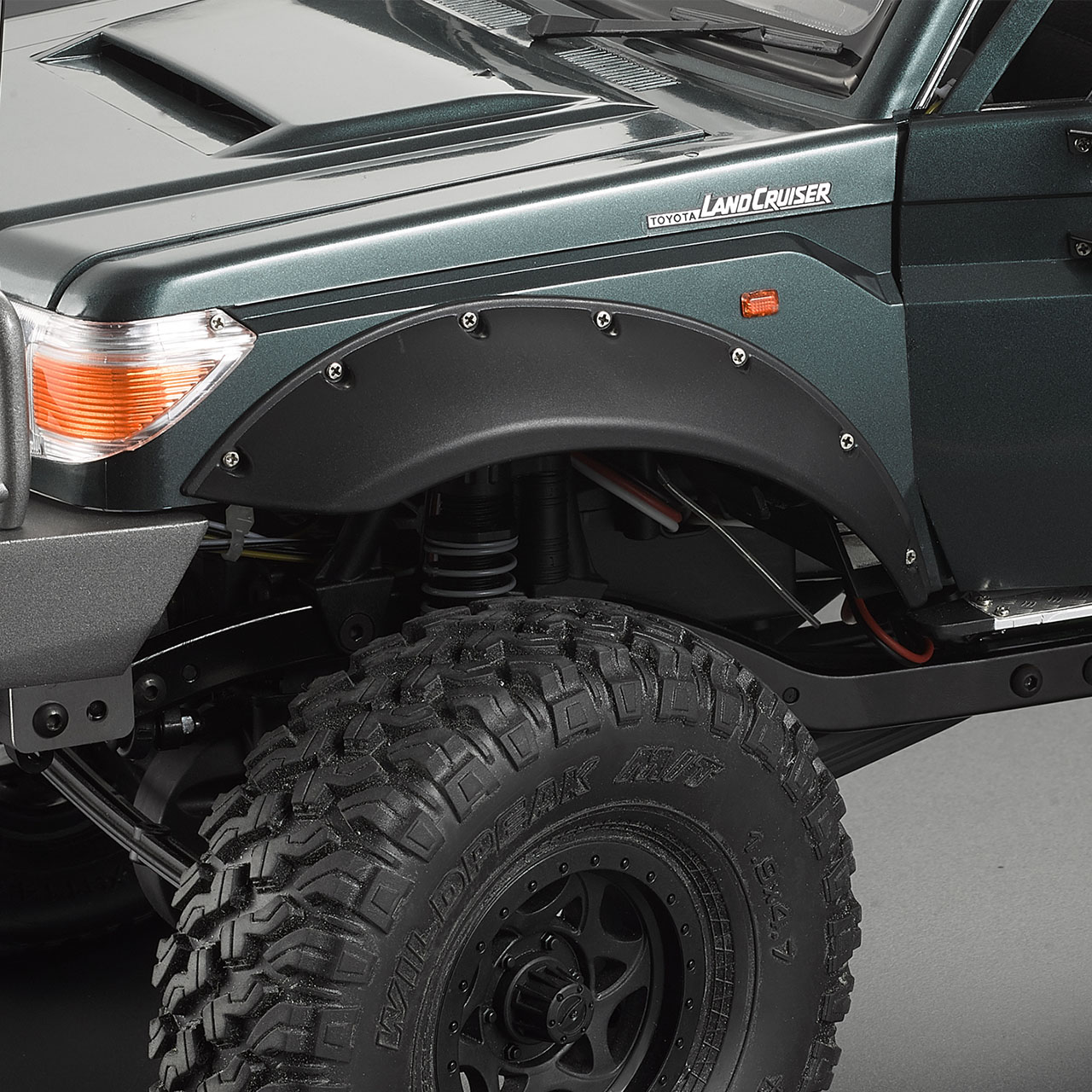 Killerbody Kotfluegelverbreiterung vorne fuer Reifen  4_53_4.72_ LC70 - RC-Zubehoer