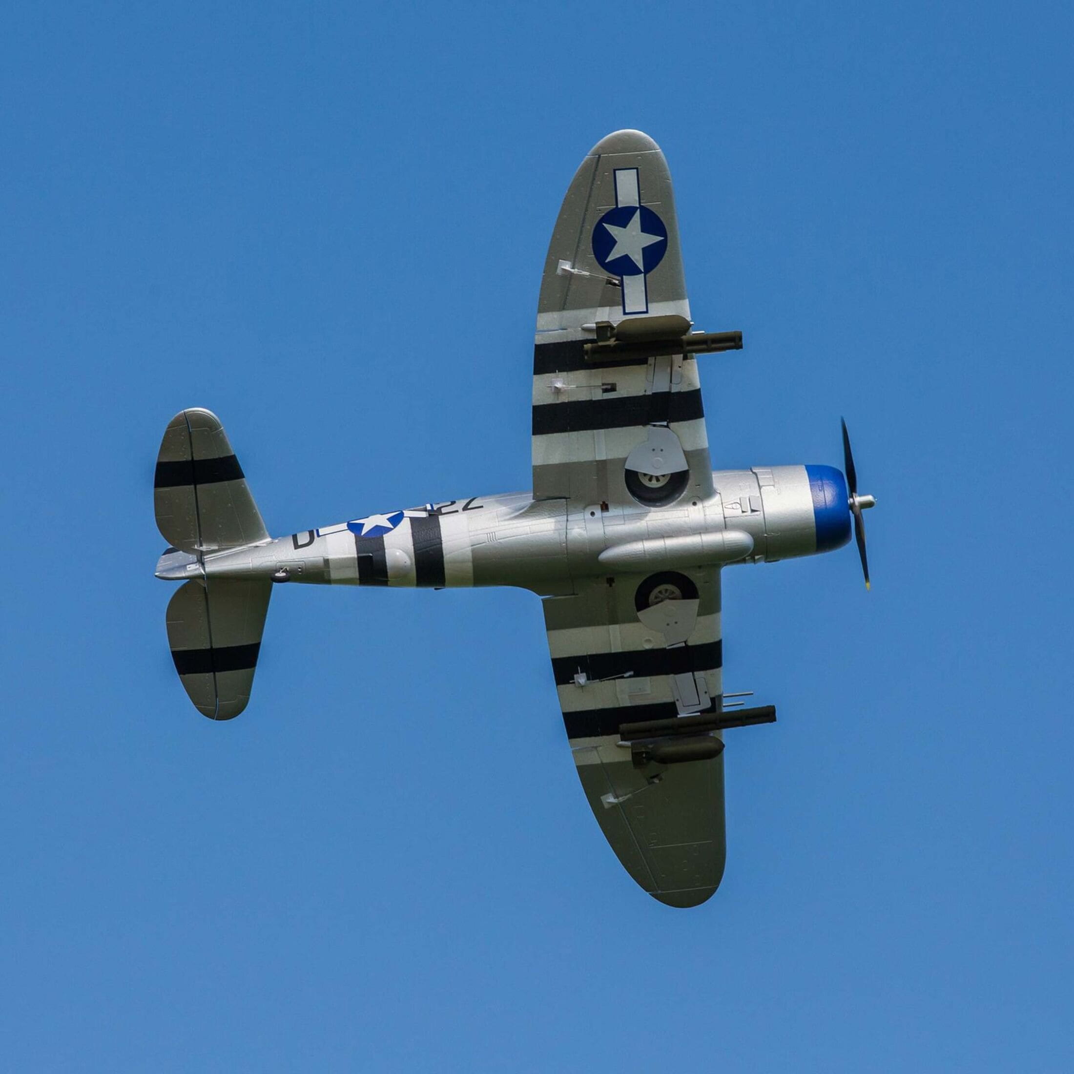 E-flite P-47 Razorback 1.2m PNP RC Flugzeug e-flite-razorback-rc-flugzeug-spektrum-pnp-verion-mit-servos-regler