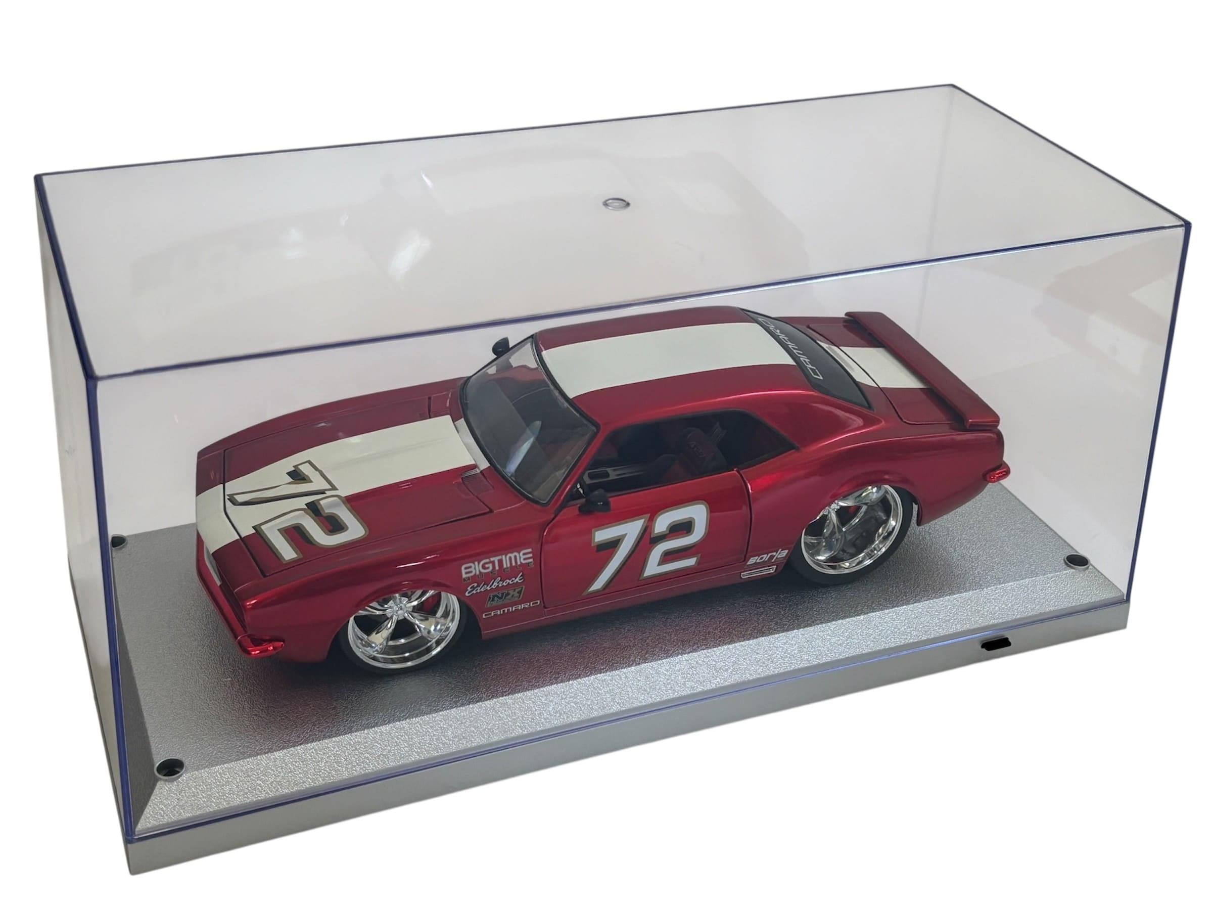 Triple9 LED Modellauto Vitrine 1_18 mit silberne Basis_