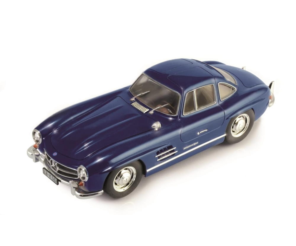 Italeri 1:24 Mercedes Benz 300 SL Gull Wing