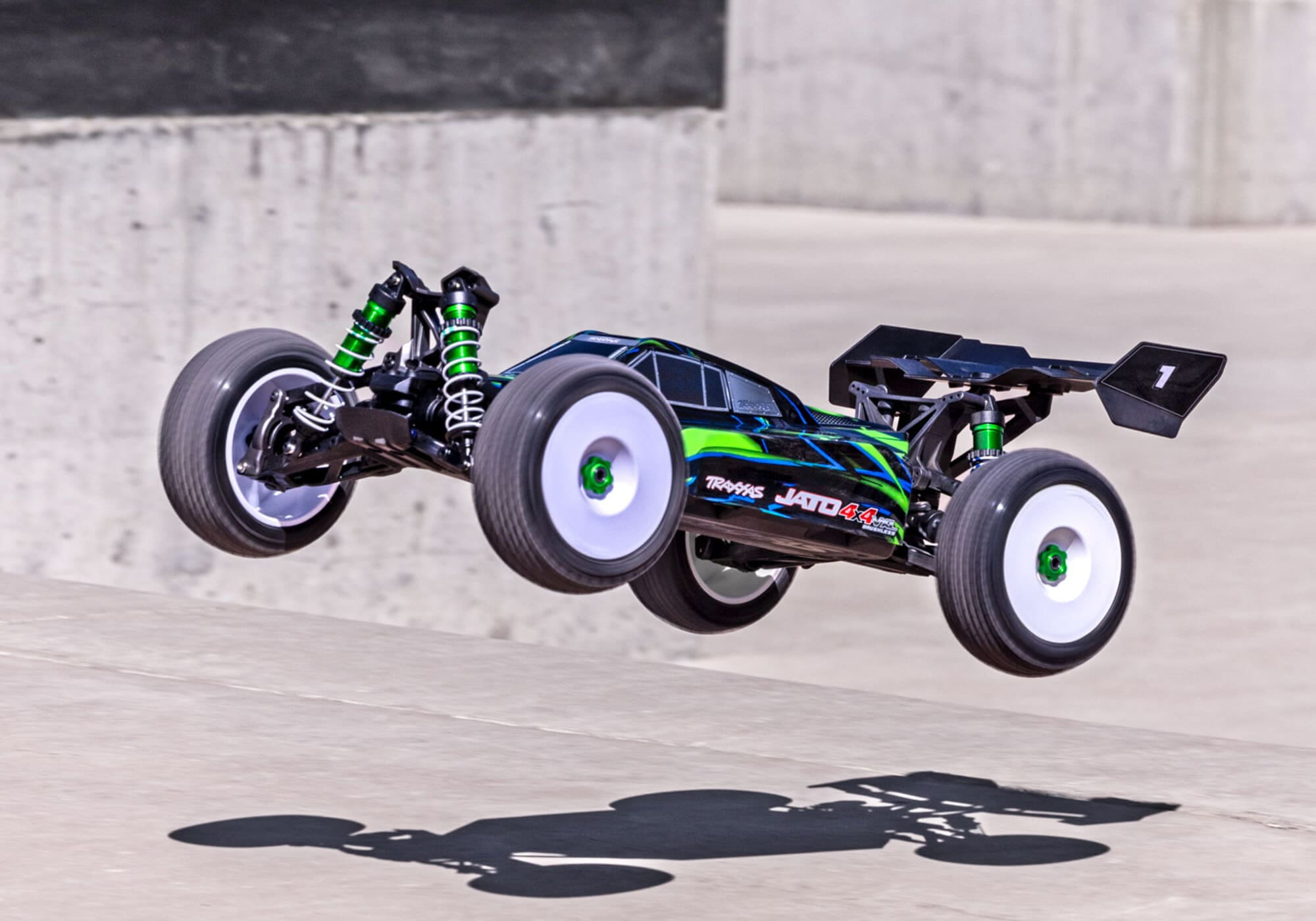 Traxxas JATO 4x4 VXL 1_8 Brushless Buggy in Gruen_ RTR mit HD-Teilen und Velineon Motor