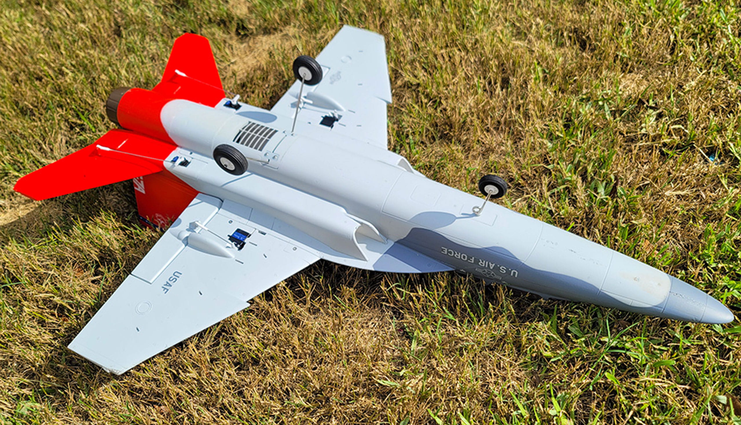 Amewi RC Flugzeug AMXPlanes T-7A Jet EPO ARF