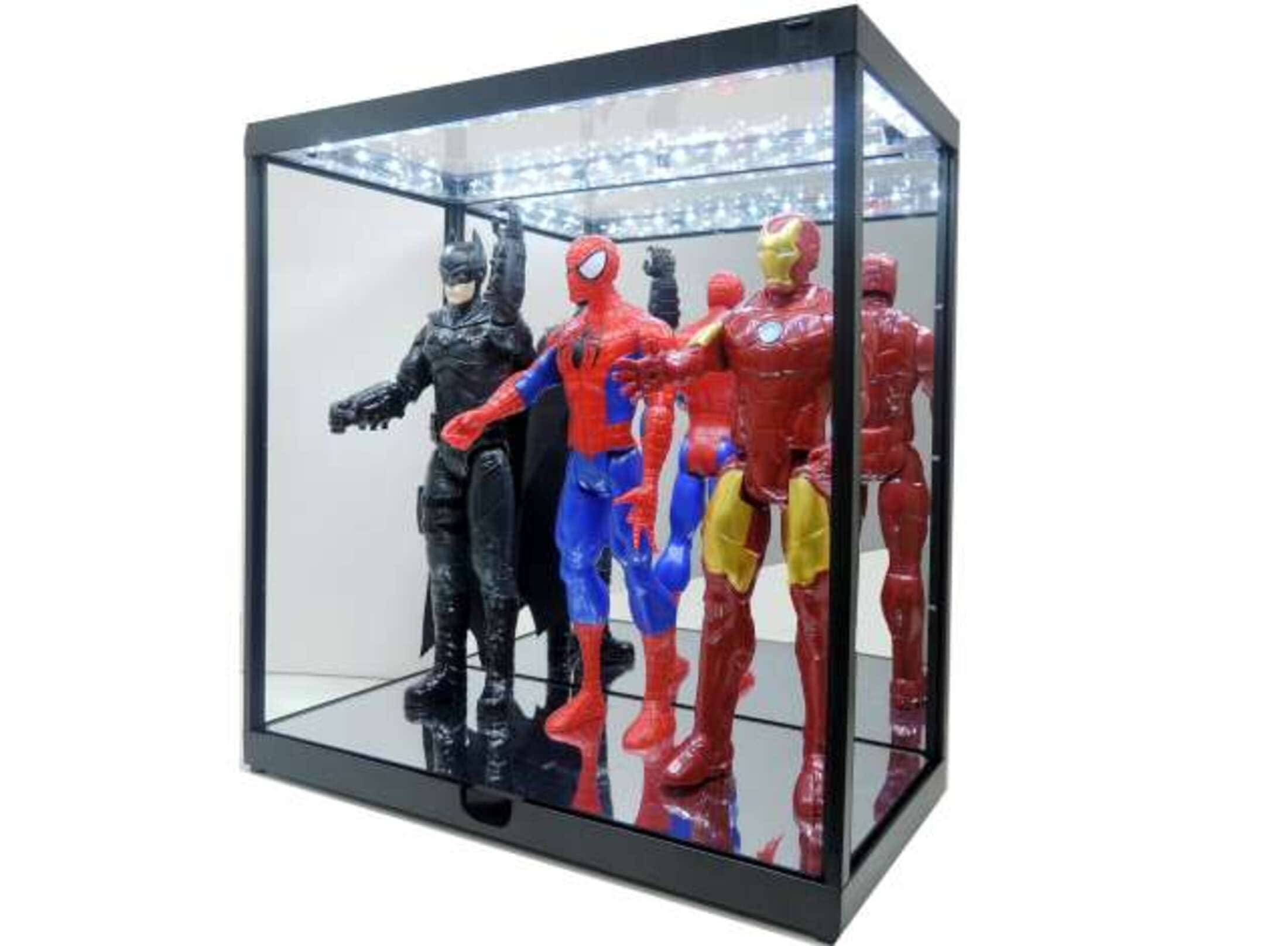 Modellauto Vitrine 1-6 LED Beleuchtet mit Spiegel modellauto-vitrine-1-6-led-beleuchtet-mit-usb-und-spiegel-an-der-rueckwand