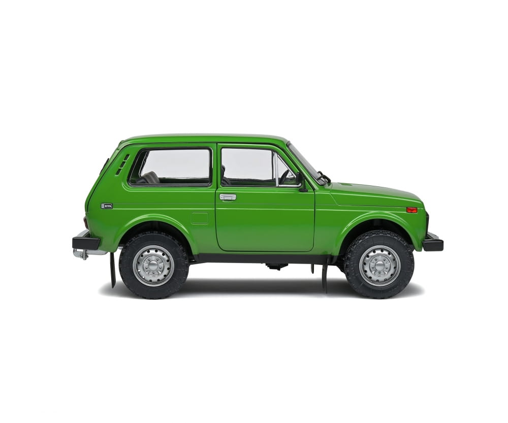 Solido 1:18 Lada Niva Vert grün Modellauto