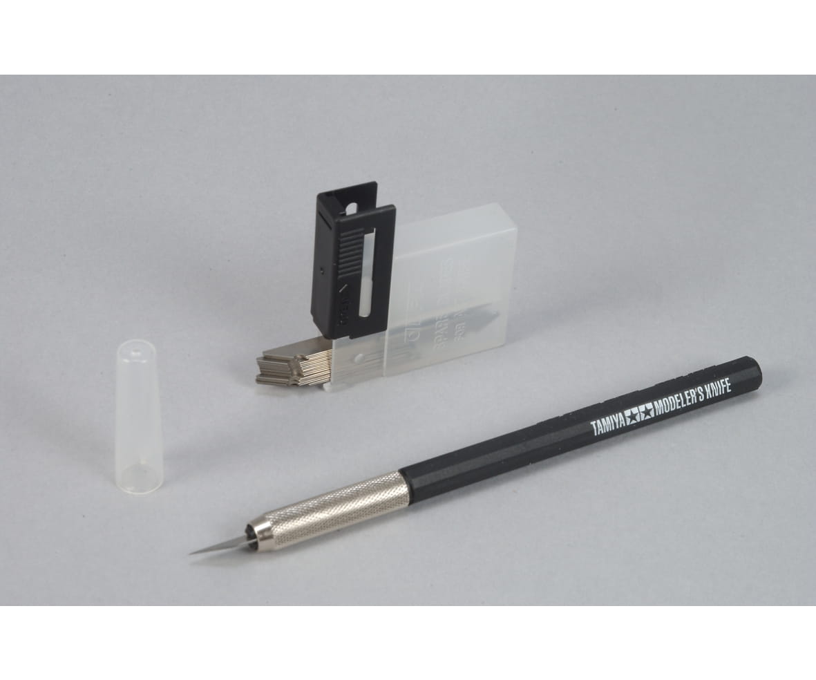 tamiya bastelmesser inkl 25 klingen und aufbewahrungsbox Tamiya Bastelmesser inkl. 25 Klingen und Aufbewahrungsbox fuer Modellbau