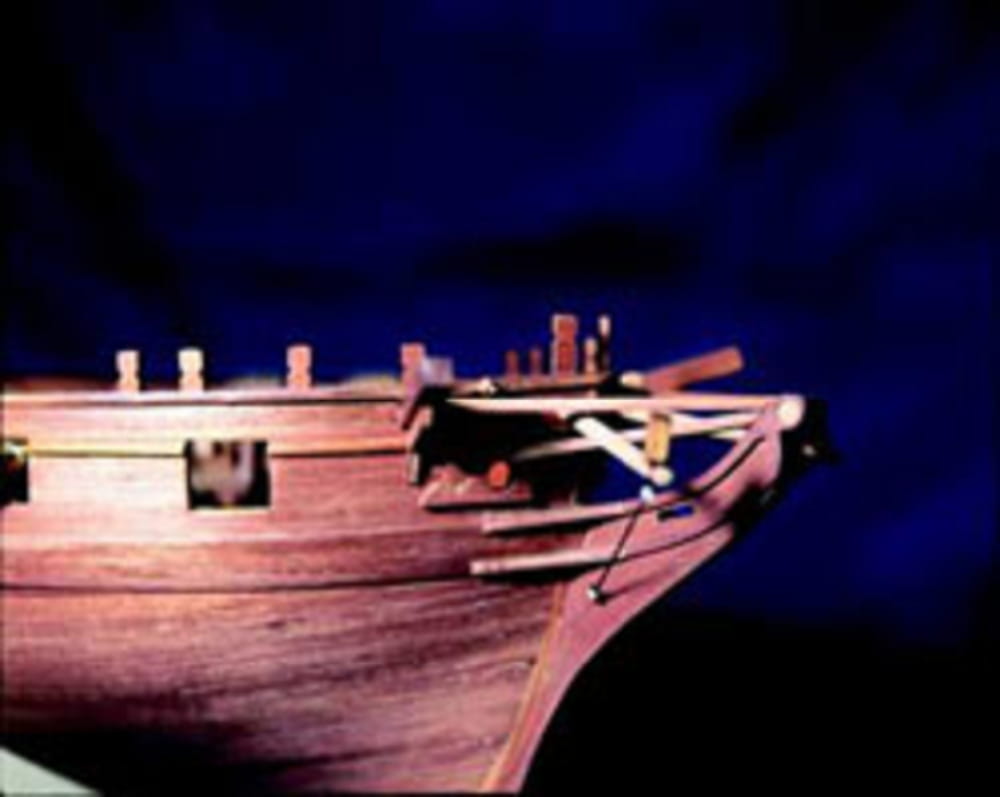 H_M_S. Cruiser Modellbausatz 1_64 mit Holz und Metallteilen