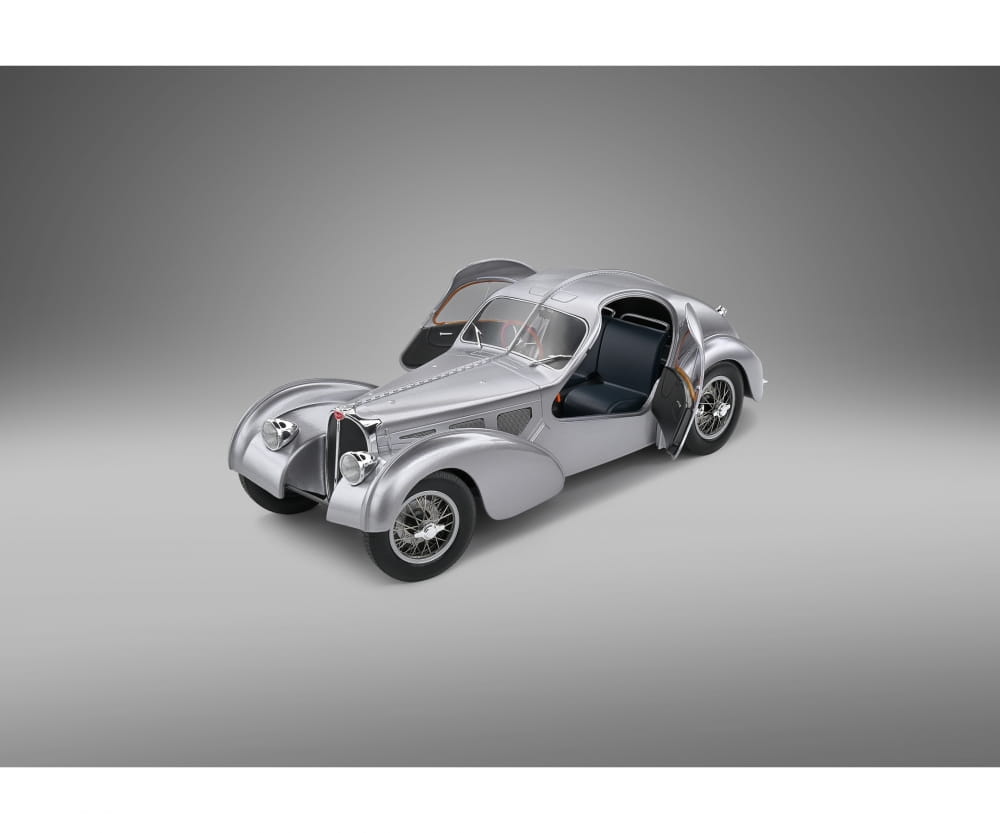 Solido Bugatti Type 57 SC Atlantic Mattsilber Modellauto 1_18