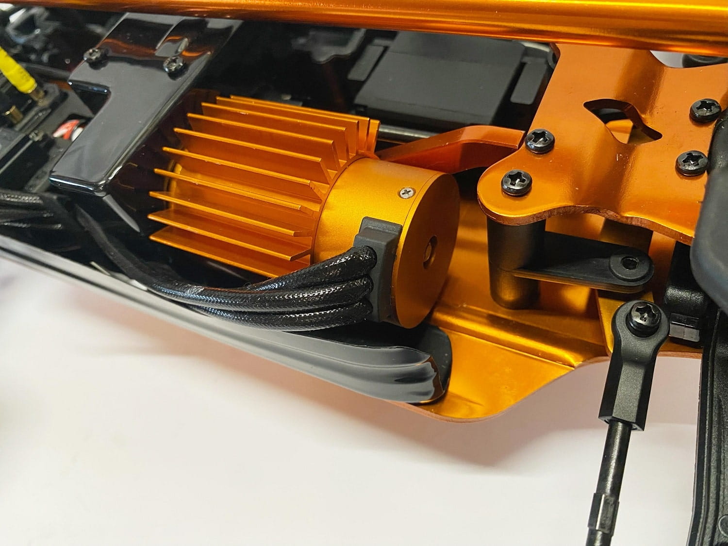 DF RC Monstertruck HotHammer 5.1 Competition Brushless Truck A-RTR