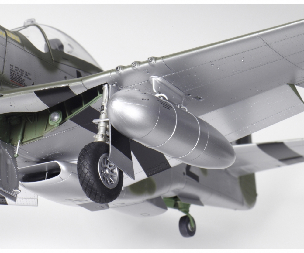 Tamiya 1:32 WWII North American P-51D Mustang