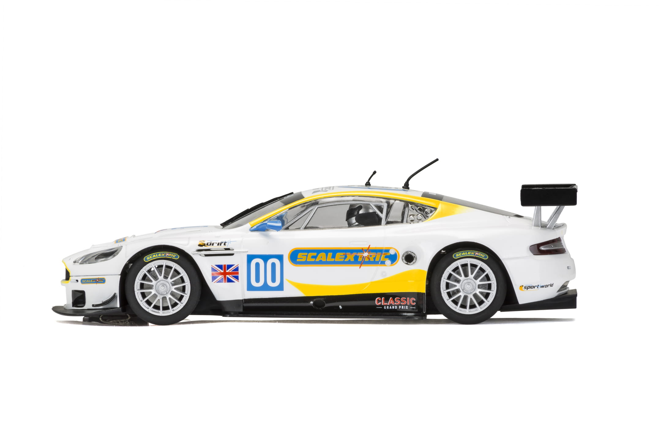 Scalextric 1:32 Slotcar 60 Jahre Collection Car No.2  Aston Martin DBR9 Limited 2000 Stück