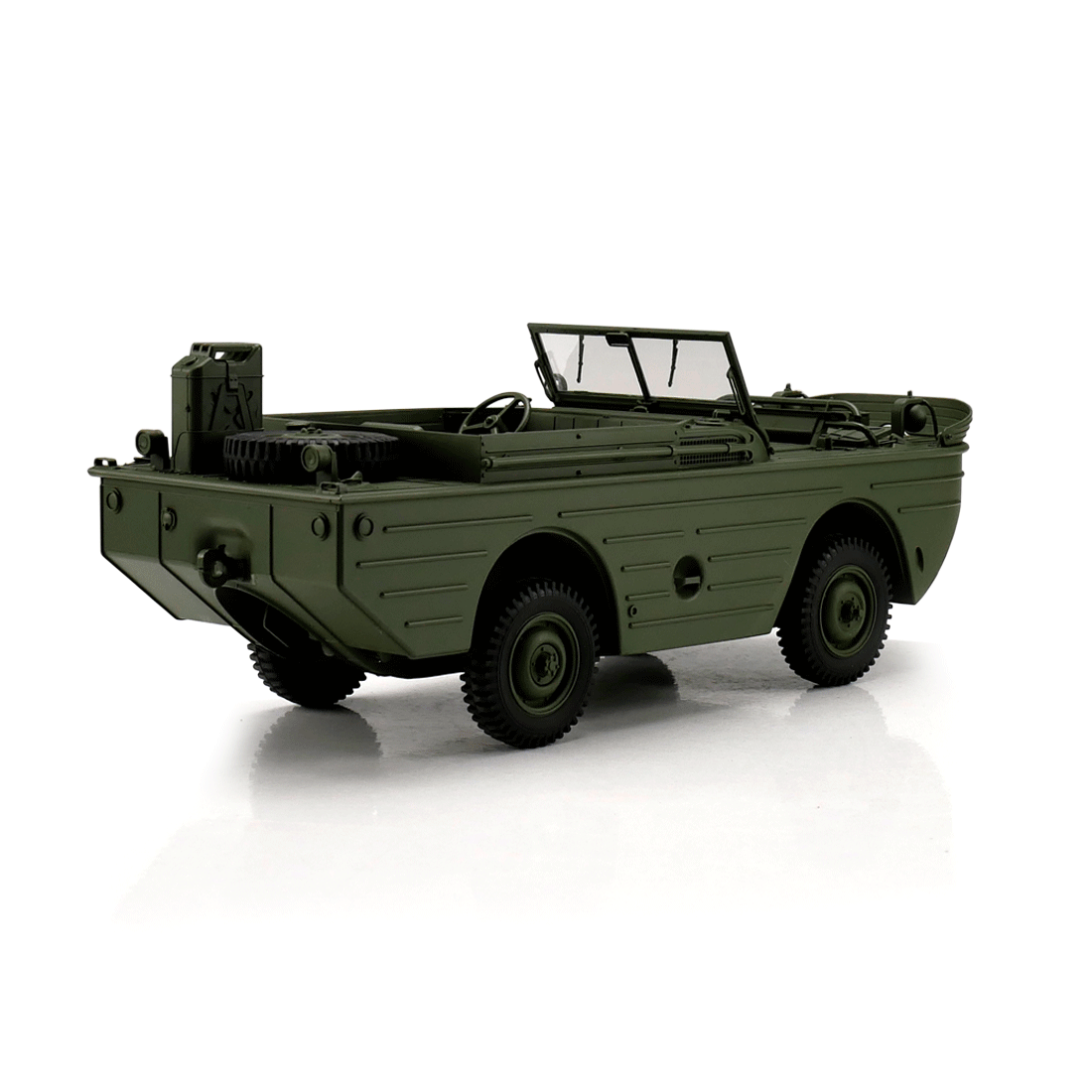 RC Ford GPA Amphibien Schwimmwagen 1_16 im Wasser und auf dem Land