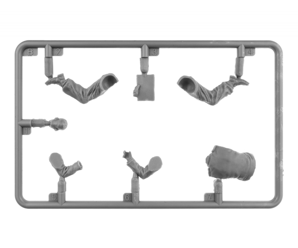 miniart-1-35-panzer-crew-1943-1945-plastik-modellbausatz