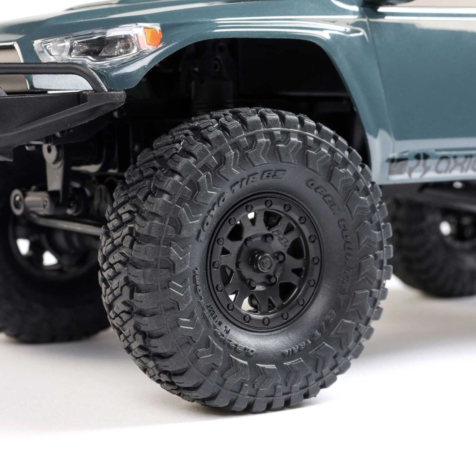 Axial SCX24 Toyota 4Runner RC Crawler im Massstab 1_24 Axial SCX24 Toyota 4Runner 1_24 RTR RC Rock Crawler grau