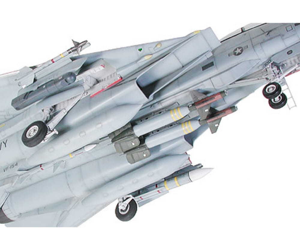 Tamiya 1:32 Grumman F-14A Tomcat Black Knights