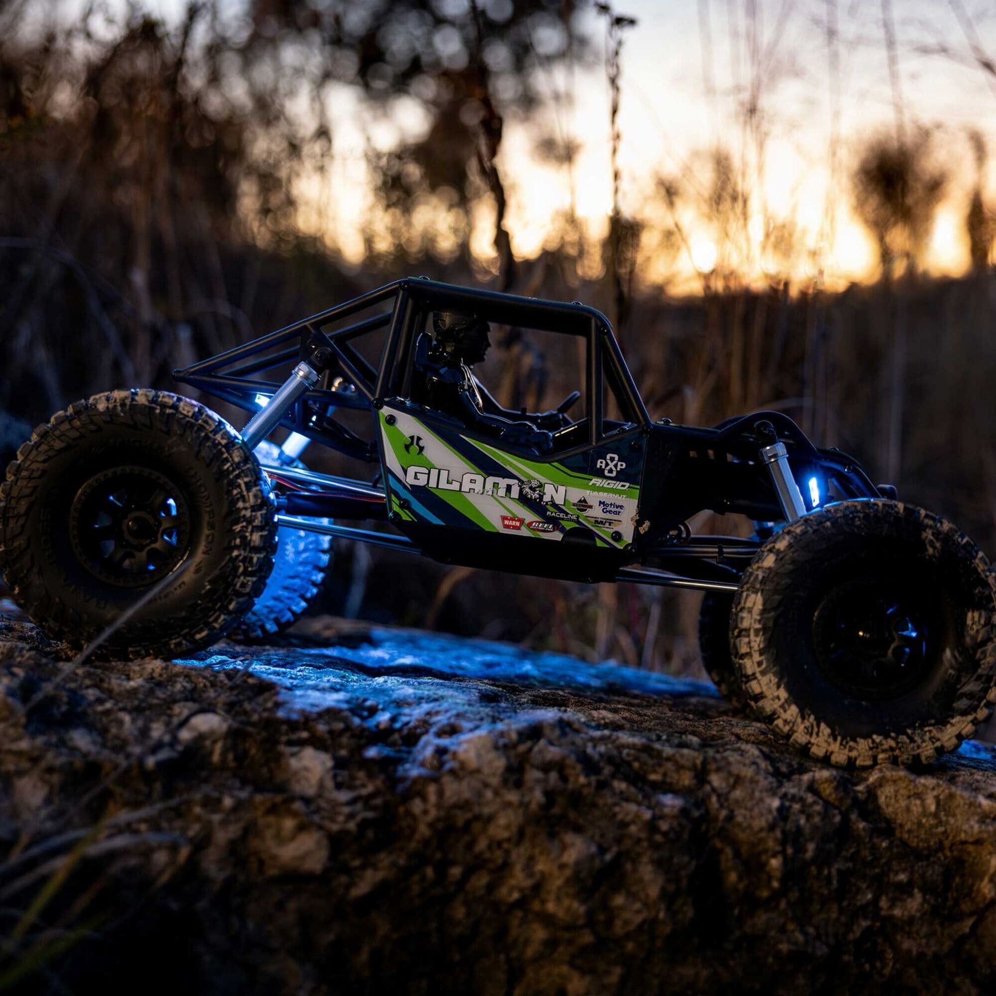 Axial AXP8 Gilamon 2.2 4X4 RTR Trail Buggy in Gruen_ High-Performance Rock Crawler