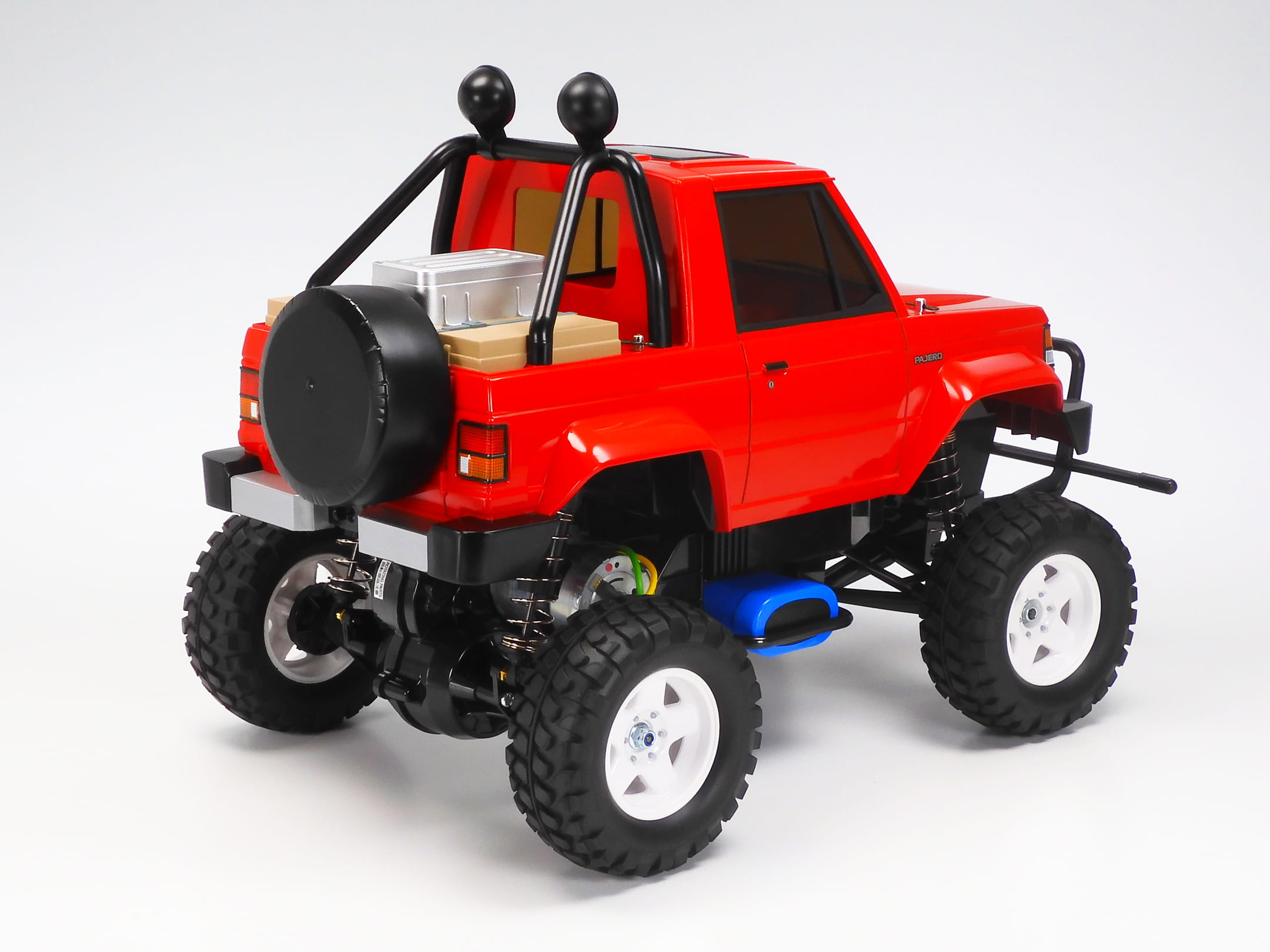 Tamiya RC Mitsubishi Pajero Jeep CW-01 1:10 Bausatz Tamiya RC Mitsubishi Pajero Jeep CW-01 1:10 Bausatz