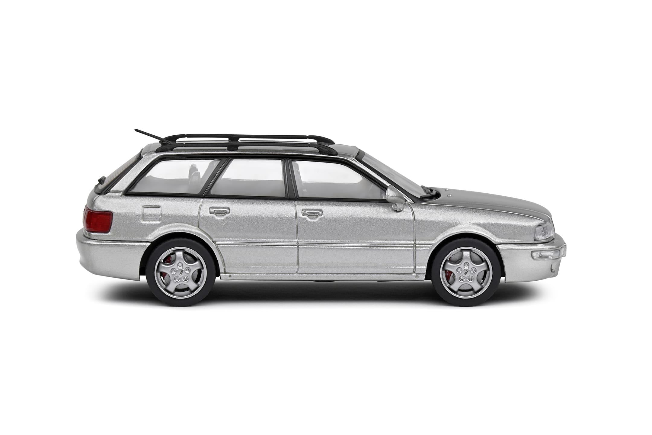 Solido 1_43 Audi Avant RS2 Polar Silber Modell im Detail
