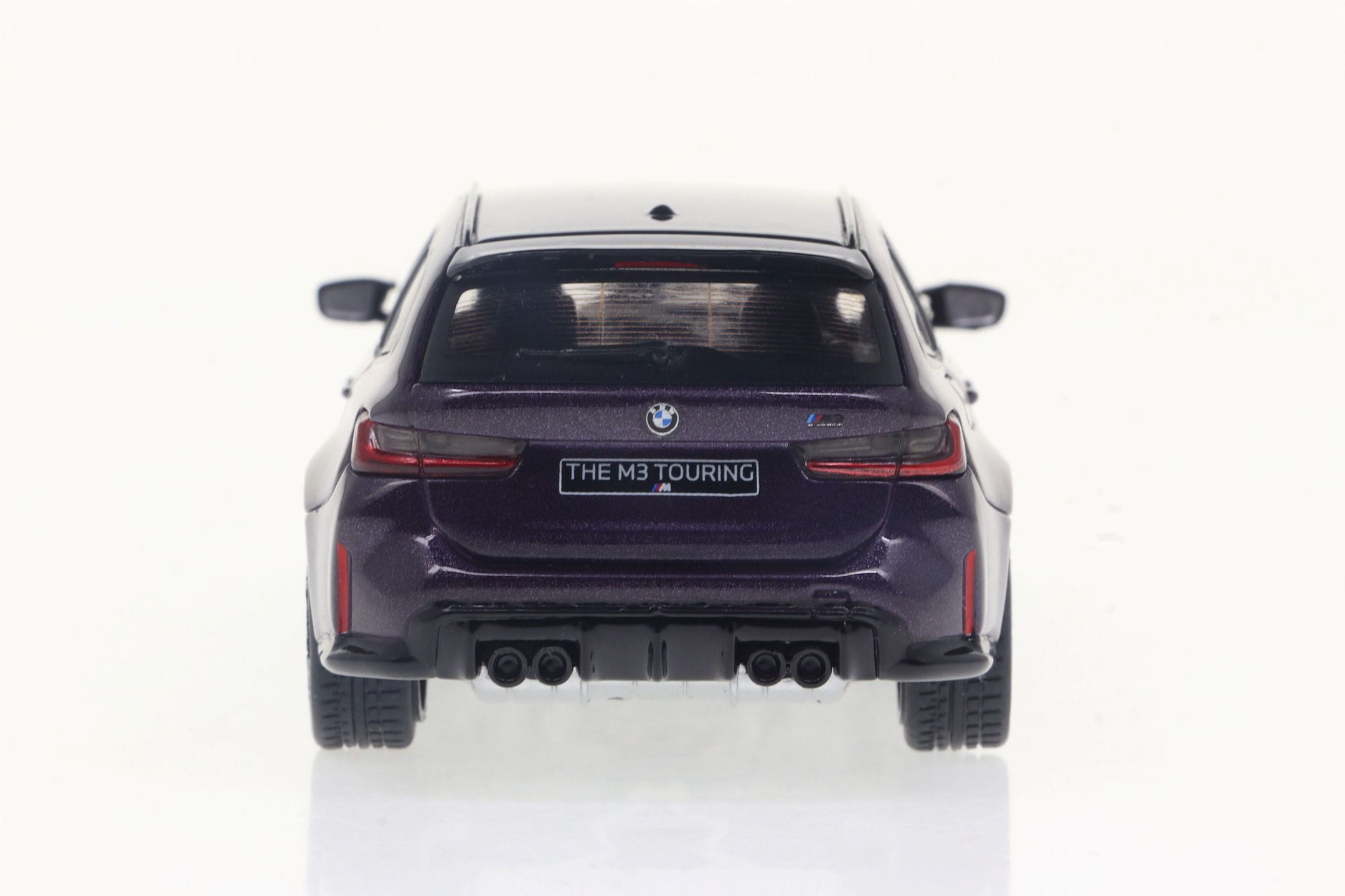 BMW G81 M3 Touring 2023 Modellauto in Daytona Violet im Massstab 1_43 von Solido