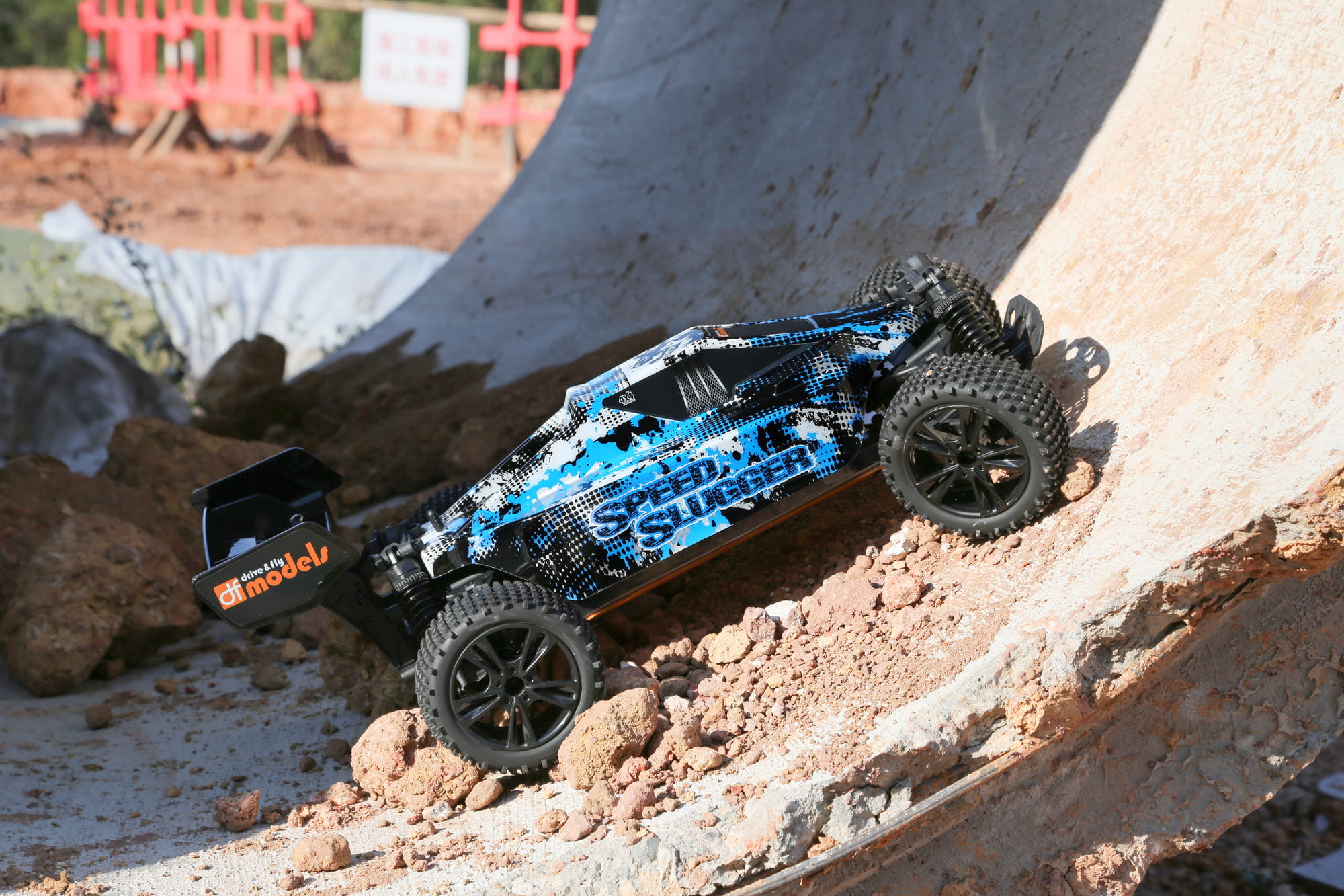 DF Models SpeedSlugger RC Buggy 1_10 RTR mit Akku