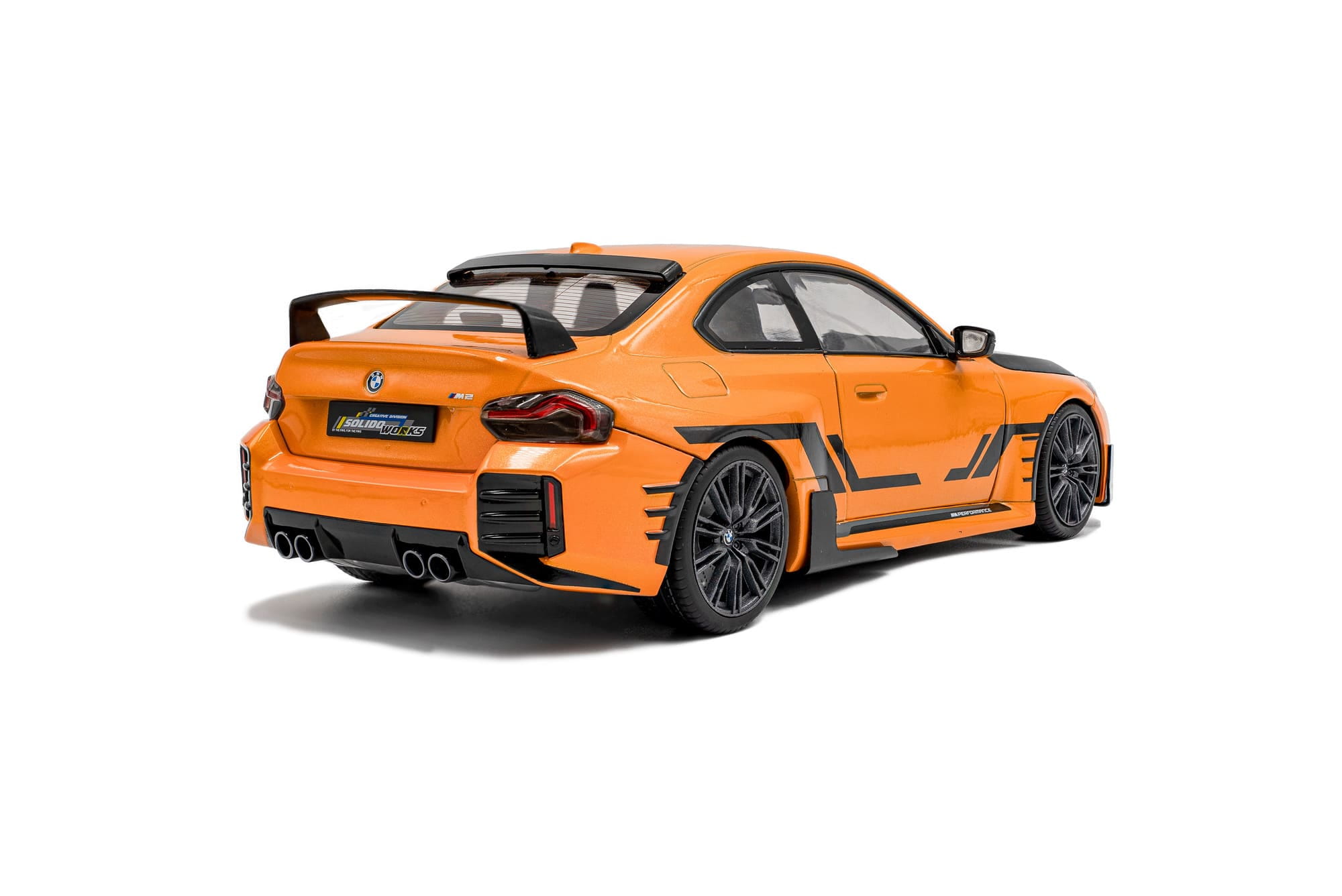 Solido BMW M2 Performance Parts orange Modellauto 1_18