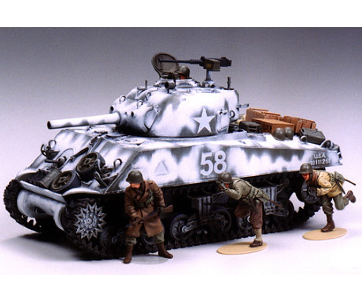 Tamiya WWII US Sherman M4A3 Panzer 105mm Haub 1:35 Plastik Modellbau Militär Bausatz