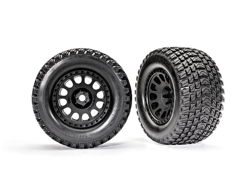 Traxxas Gravix Racing-Reifen auf schwarzen XRT-Felgen (2)