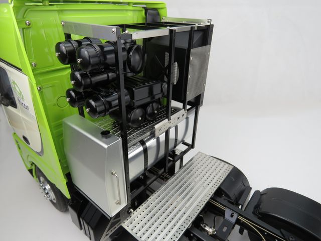 Lesu 1_14 8x8-Schwerlast-LKW fuer Mercedes Arocs ARTR - RC-Zubehoer