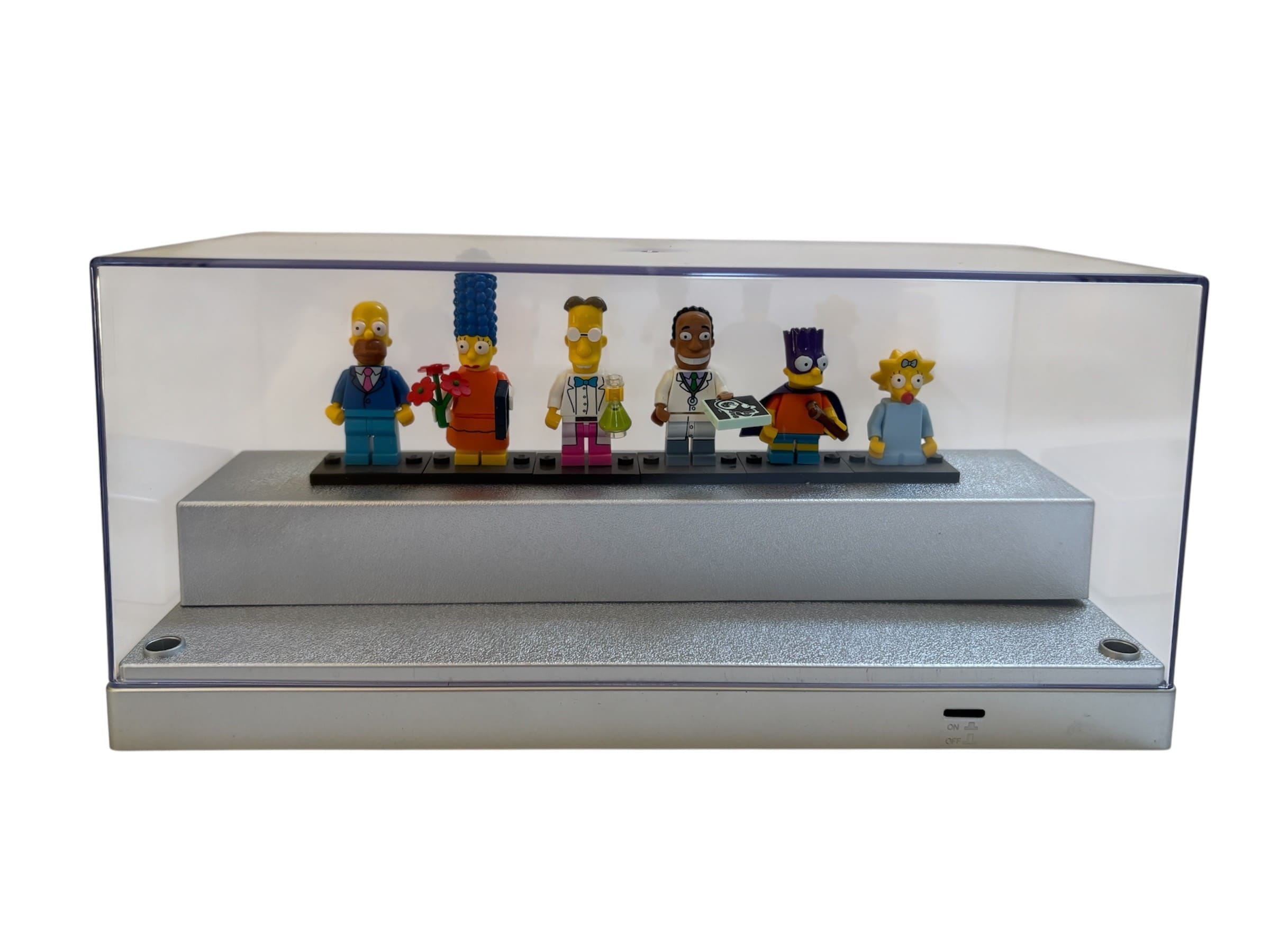 Triple9 LED-Vitrine fuer Modellautos 1_43_1_64 Schwarz mit Beleuchtung_